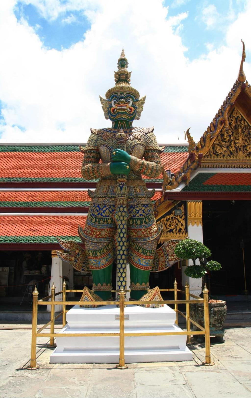 Go Inn Asiatique Charoen Krung Bkk โกอินน์ เอเซียทีค เจริญกรุง Godown エクステリア 写真